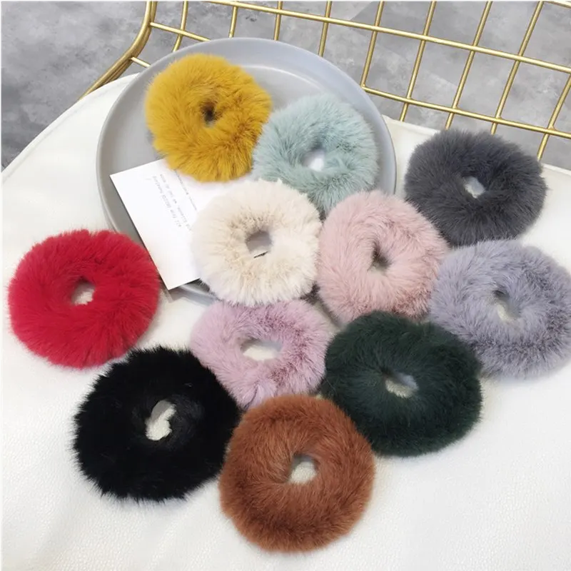 High quality Imitation Rabbit Hair Band Warm Fluffy Hair Tie Autumn And Winter Basis Hair Rubber Band Adult Headdress
High quality Imitation Rabbit Hair Band Warm Fluffy Hair Tie Autumn And Winter Basis Hair Rubber Band Adult Headdress