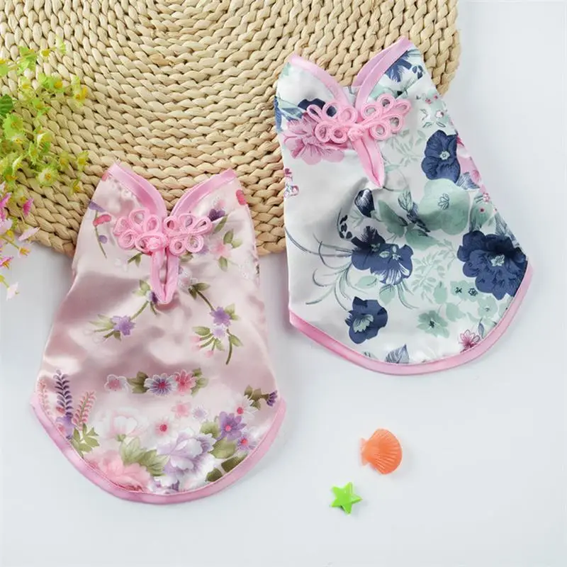 Pet Cat Dress Chinese Style Vintage Cheongsam Pet Clothes Cat Dress Small Medium For Pet Skirts Spring And Summer 2 Color XS-L
Pet Cat Dress Chinese Style Vintage Cheongsam Pet Clothes Cat Dress Small Medium For Pet Skirts Spring And Summer 2 Color XS-L