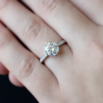 Transgems 2ct 8mm F Color Lab Grown Moissanite Engagement Wedding Ring Soliatre with Accents for Women Genuine 14K White Gold
Transgems 2ct 8mm F Color Lab Grown Moissanite Engagement Wedding Ring Soliatre with Accents for Women Genuine 14K White Gold
