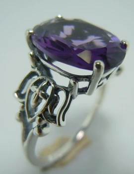 The ancient silver contracted good-looking pattern purple noble temperament restoring ancient ways ring ring
The ancient silver contracted good-looking pattern purple noble temperament restoring ancient ways ring ring