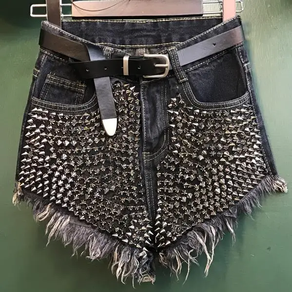 2019 Women Casual Punk Jeans Shorts High Elastic Rivet Denim Shorts Ladies Button Tassel Ripped Loose Shorts
2019 Women Casual Punk Jeans Shorts High Elastic Rivet Denim Shorts Ladies Button Tassel Ripped Loose Shorts