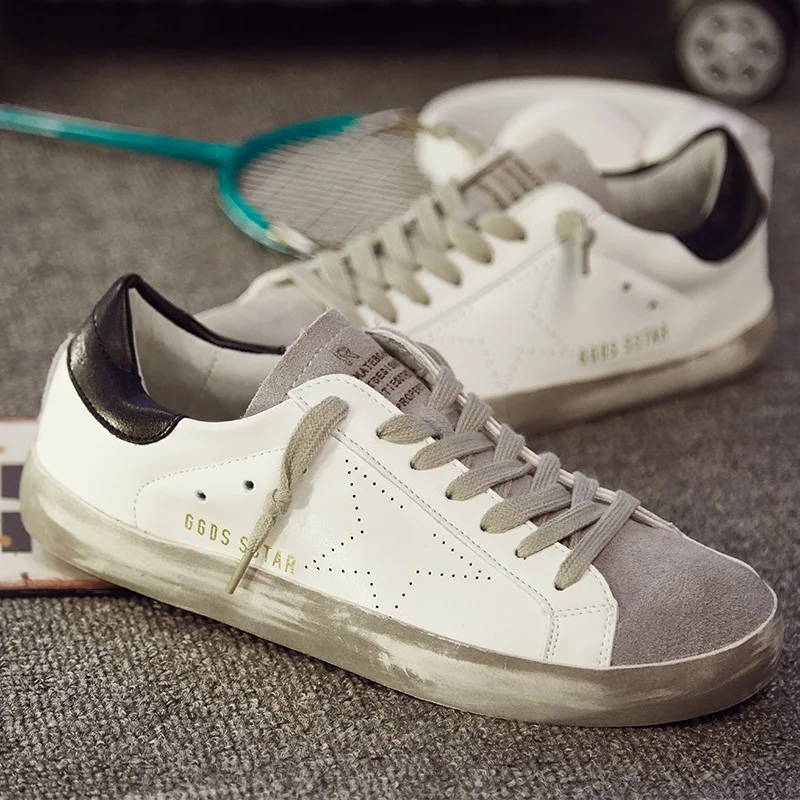 Men Skateboarding Shoes White Flat With Walking Shoes Do old Dirty Shoes Outdoor Athletic Cow Leather Large Size Women Sneakers
Men Skateboarding Shoes White Flat With Walking Shoes Do old Dirty Shoes Outdoor Athletic Cow Leather Large Size Women Sneakers