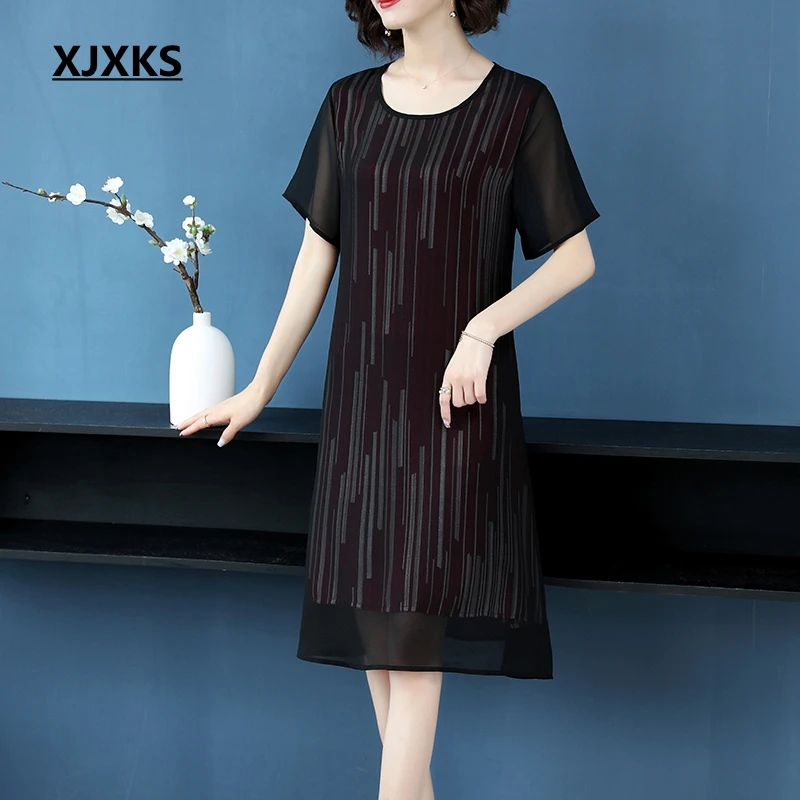 XJXKS 2019 Women Dress Summer New O-neck Short Sleeve Black Dress Female For Women Chiffon Dress Fashion Casual Vestidos
XJXKS 2019 Women Dress Summer New O-neck Short Sleeve Black Dress Female For Women Chiffon Dress Fashion Casual Vestidos