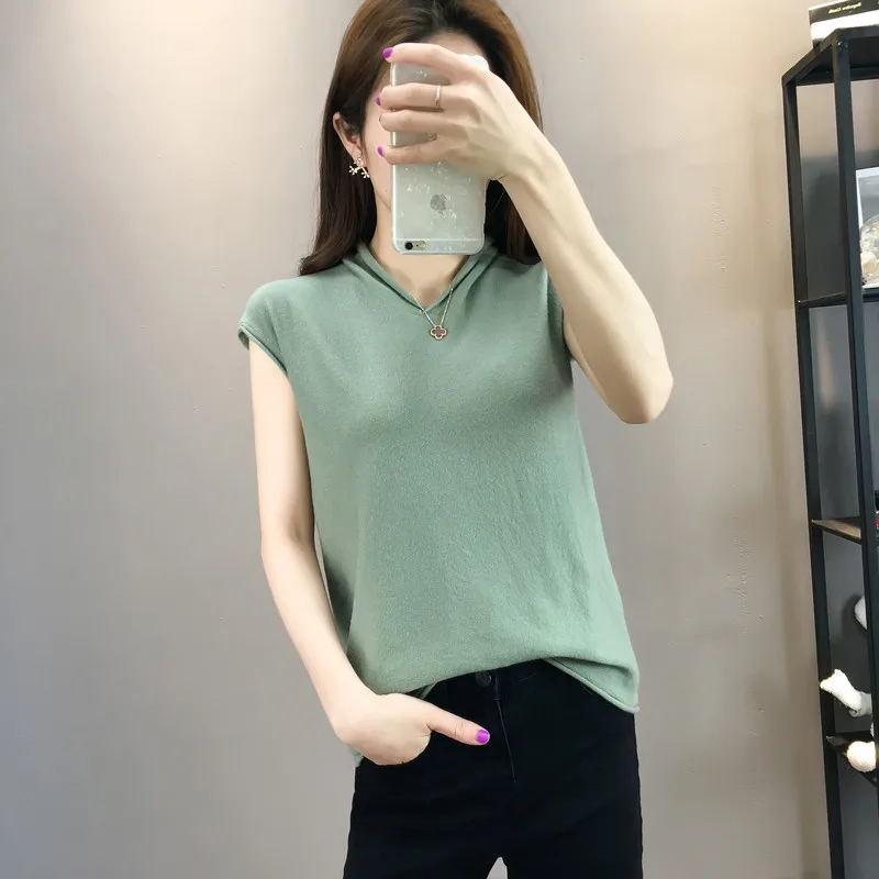 LHZSYY Women's New Knit Camisole Solid color Female Thin Section 2019 Summer Bottoming Inside A V-Neck Sleeveless T-shirt Top
LHZSYY Women's New Knit Camisole Solid color Female Thin Section 2019 Summer Bottoming Inside A V-Neck Sleeveless T-shirt Top