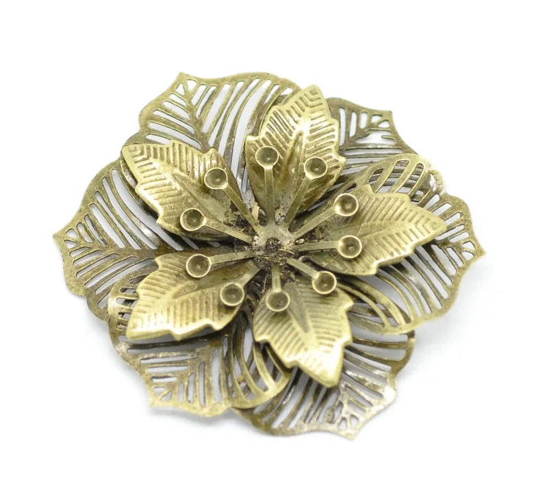 Alloy Embellishments Findings Flower Antique Bronze Flower Hollow Pattern 5.5cm(2 1/8") x 4.8cm(1 7/8"), 2 PCs
Alloy Embellishments Findings Flower Antique Bronze Flower Hollow Pattern 5.5cm(2 1/8") x 4.8cm(1 7/8"), 2 PCs