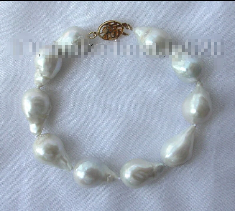 stunning big 19mm baroque white keshi reborn freshwater pearl bracelet s165Noble style Natural Fine jewe Fast (D) SHIPPING
stunning big 19mm baroque white keshi reborn freshwater pearl bracelet s165Noble style Natural Fine jewe Fast (D) SHIPPING