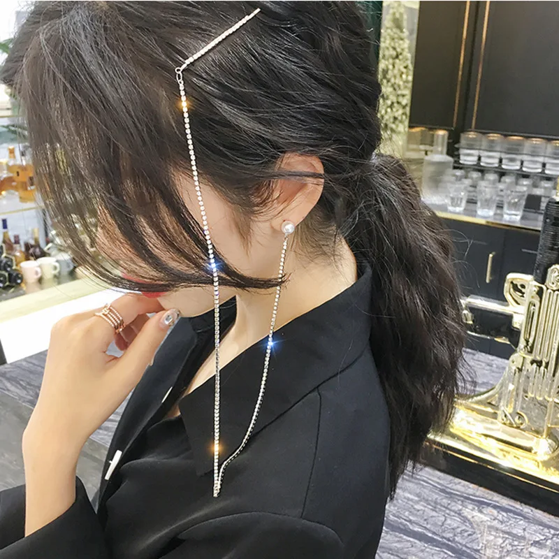 2019 new brand design hand-made inlaid zircon long paragraph a three-piece earrings generous minimalist gift earrings for women.
2019 new brand design hand-made inlaid zircon long paragraph a three-piece earrings generous minimalist gift earrings for women.