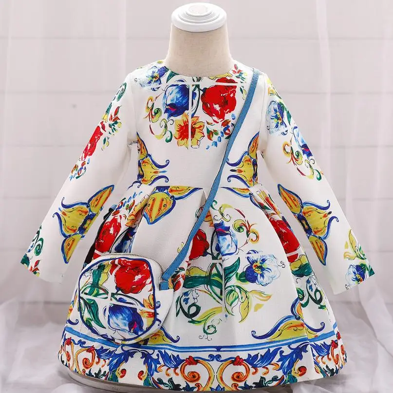 Children's Cartoon Printing Princess Dress Baby Girl Clothes 2019 Spring New Kids Costume Teens Toddler Wedding Party Dress Y734
Children's Cartoon Printing Princess Dress Baby Girl Clothes 2019 Spring New Kids Costume Teens Toddler Wedding Party Dress Y734