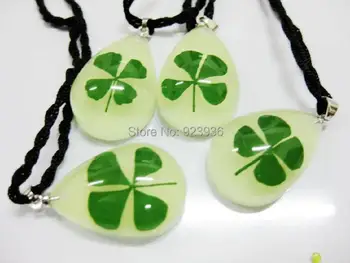 FREE SHIPPING 16pcs glow in dark drop bottom natural real four leaf clover fashion pendant St Parker cool gifts GL01
FREE SHIPPING 16pcs glow in dark drop bottom natural real four leaf clover fashion pendant St Parker cool gifts GL01
