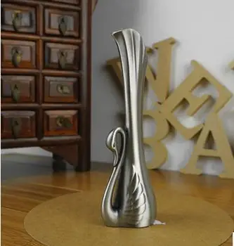 European classical small size swan shap metal vase home decoration accessories desktop flower vase for home decoration HP035
European classical small size swan shap metal vase home decoration accessories desktop flower vase for home decoration HP035