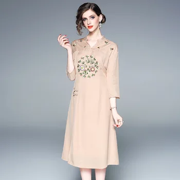2019 Spring Dress Women Summer Vintage Chinese style Cotton Linen Embroidery Three Quarter sleeve Elegant Casual Dress Female
2019 Spring Dress Women Summer Vintage Chinese style Cotton Linen Embroidery Three Quarter sleeve Elegant Casual Dress Female