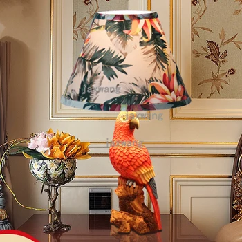 American Retro Pastoral Table Lamp European Bedside Living Room Bedroom Desk Lamp Creative Fashion Parrot Decoration Lamp Table
American Retro Pastoral Table Lamp European Bedside Living Room Bedroom Desk Lamp Creative Fashion Parrot Decoration Lamp Table