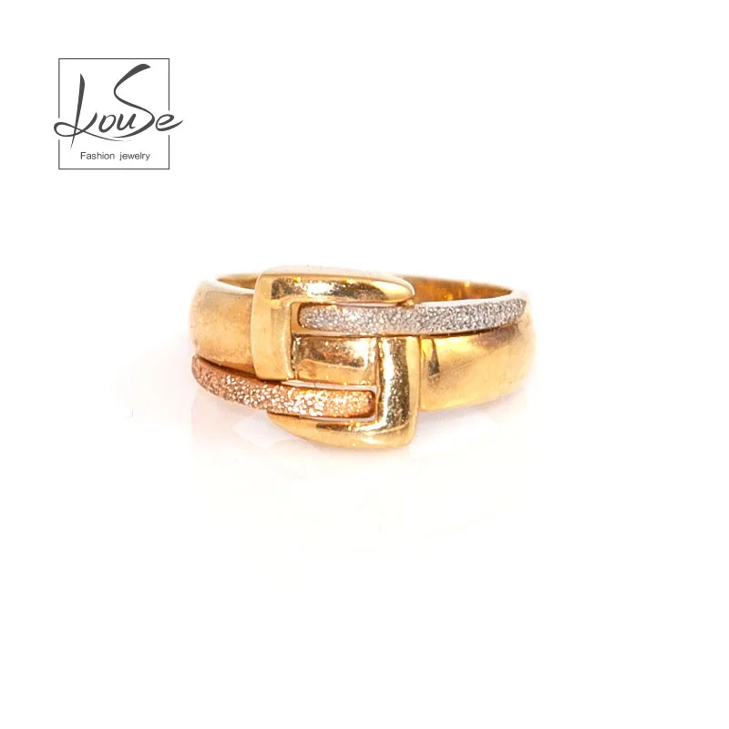 18-karat gold lady ring can bring you an avant-garde and elegant attitude to life
18-karat gold lady ring can bring you an avant-garde and elegant attitude to life