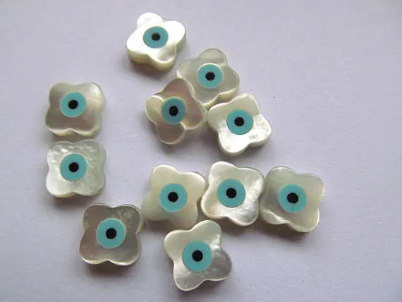 Shell clover 25pcs High Quality MOP Shell mother of pearl Clover Bird cross hamsa Round Coin blue evil eyes White bead
Shell clover 25pcs High Quality MOP Shell mother of pearl Clover Bird cross hamsa Round Coin blue evil eyes White bead