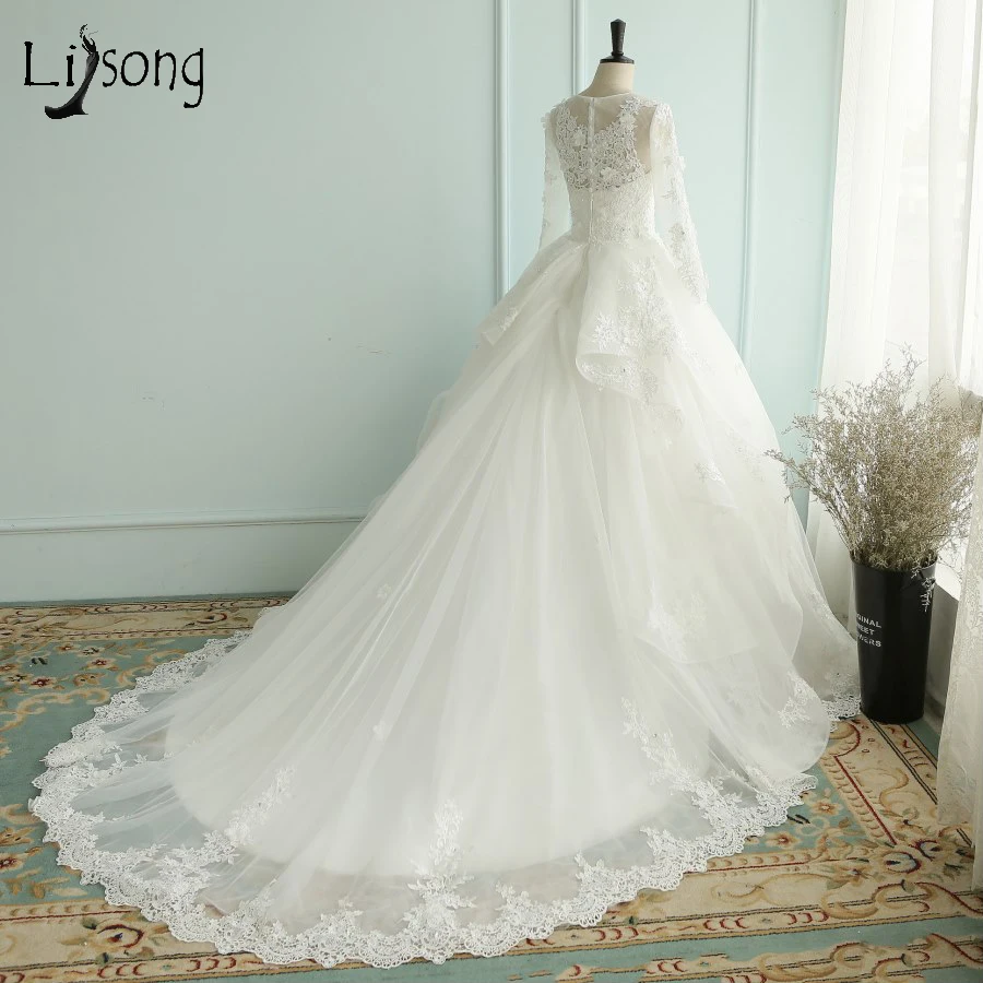 Vintage Muslim 3D Flowers Bridal Dresses Crystal 2018 Wedding Dress Long Sleeve Luxury Dubai Bridal Gowns Lace Robe De Mariee
Vintage Muslim 3D Flowers Bridal Dresses Crystal 2018 Wedding Dress Long Sleeve Luxury Dubai Bridal Gowns Lace Robe De Mariee