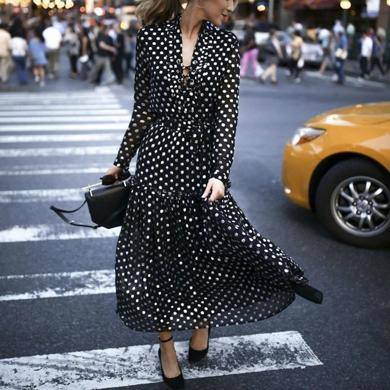 Bohemian Style Women Dress Sexy Vintage Maxi Polka Dot V-Neck Wrap Dress Elegant Women Dresses Evening Party High Waist Dresses
Bohemian Style Women Dress Sexy Vintage Maxi Polka Dot V-Neck Wrap Dress Elegant Women Dresses Evening Party High Waist Dresses