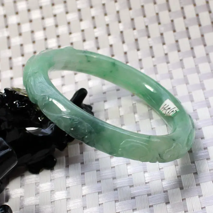 5657 Chinese Hand-carved Emerald Green stoneite stone Gems Bracelet Bangle 60mm 10.20 40
5657 Chinese Hand-carved Emerald Green stoneite stone Gems Bracelet Bangle 60mm 10.20 40
