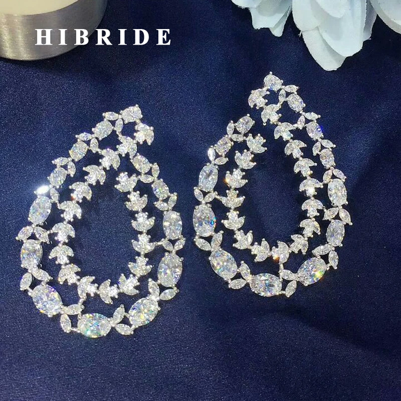 Красивые женские серьги HIBRIDE в виде оливковой ветки с белым фианитом в европейском стиле, женские серьги в подарок
Красивые женские серьги HIBRIDE в виде оливковой ветки с белым фианитом в европейском стиле, женские серьги в подарок