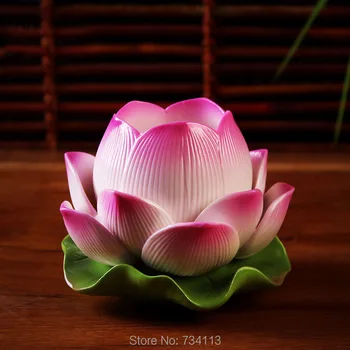 

Lotus lamp for Buddha Ceramic Lotus Sculpture Candle Holder Decorative Porcelain Art and Craft Chinaware lucky Ornament 1pcs