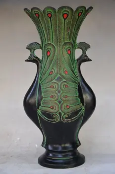 BEAUTIFUL CHINESE BRONZE HANDMADE CARVED PEACOCK VASE 
BEAUTIFUL CHINESE BRONZE HANDMADE CARVED PEACOCK VASE
