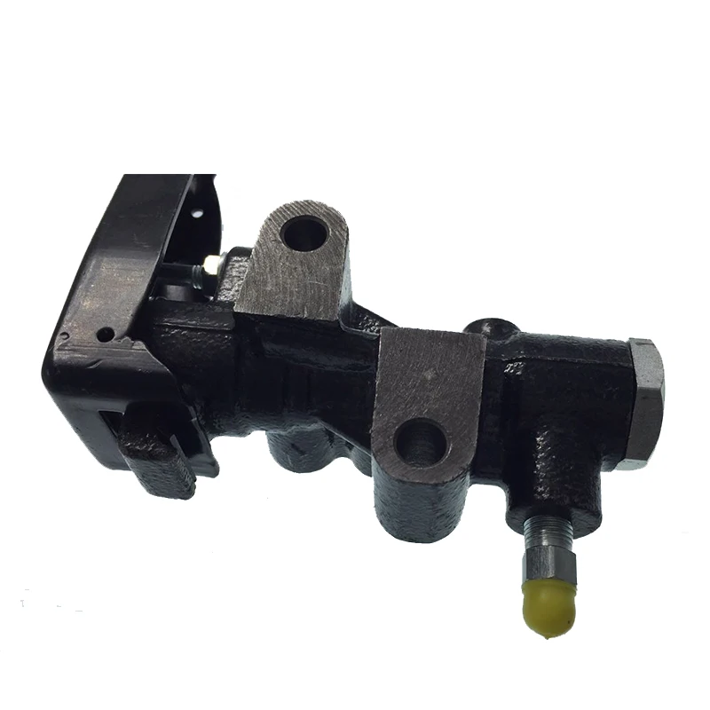 Load Sensing Valve Brake Distribution Valve Assembly MB618321 for Mitsubishi Pickup Triton L200 4D56 4G64 1986 to 2007
Load Sensing Valve Brake Distribution Valve Assembly MB618321 for Mitsubishi Pickup Triton L200 4D56 4G64 1986 to 2007