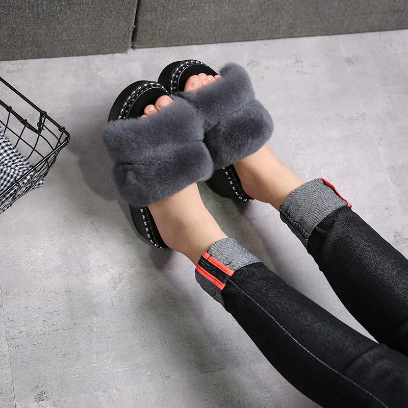 2019 Creepers Autumn Winter Slides Casual Flats Faux Fur Slippers Platform Beach Shoes Woman Slip On 4 Colors XWT1061
2019 Creepers Autumn Winter Slides Casual Flats Faux Fur Slippers Platform Beach Shoes Woman Slip On 4 Colors XWT1061