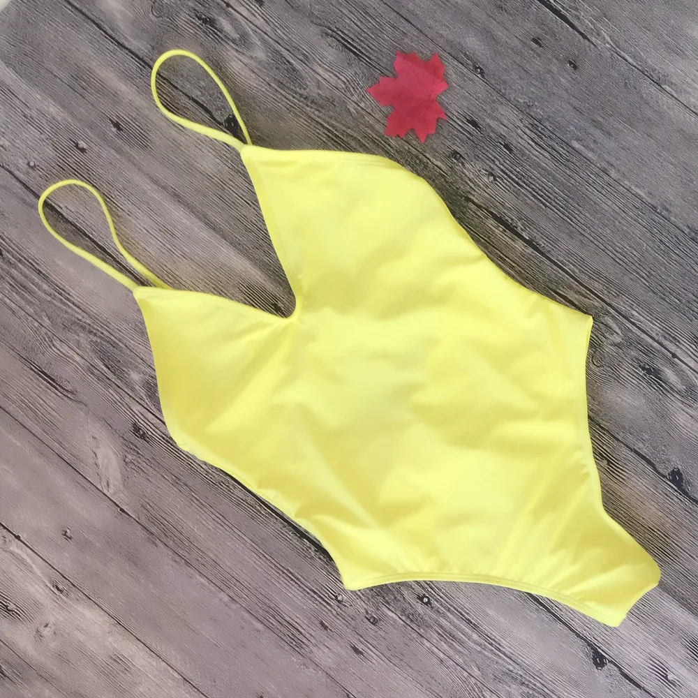 Backless Thong Badpak Sexy Women String One Piece Swimsuit Baths Bathing Suits Fused Swimwear Female Bather Beachwear Monokini
Backless Thong Badpak Sexy Women String One Piece Swimsuit Baths Bathing Suits Fused Swimwear Female Bather Beachwear Monokini