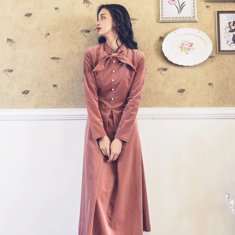 Women 2019 Autumn Winter Elegant French Vintage Dress New Fashion Pink Velvet Bottoming Dress Retro Sweet Bowtie A Line Dresses
Women 2019 Autumn Winter Elegant French Vintage Dress New Fashion Pink Velvet Bottoming Dress Retro Sweet Bowtie A Line Dresses