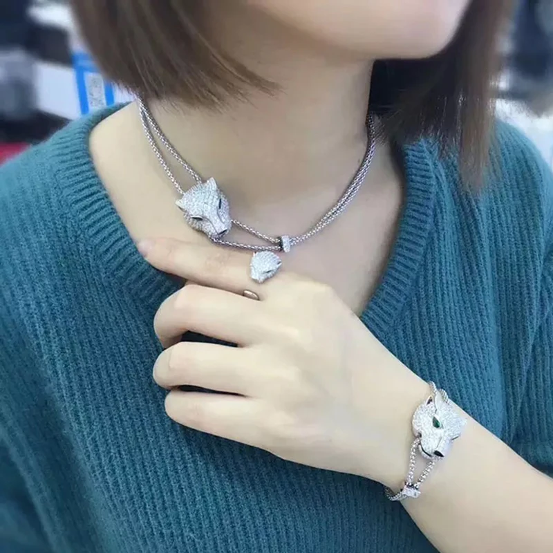 Fashion brand pure 925 sterling silver jewelry ladies lion head necklace pendant hot sale party Fashion luxury jewelry necklace
Fashion brand pure 925 sterling silver jewelry ladies lion head necklace pendant hot sale party Fashion luxury jewelry necklace