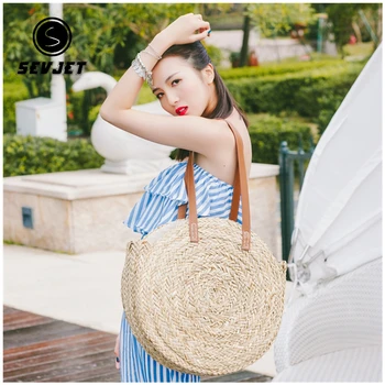 Round Straw Beach Bags Handmade Grass Shoulder Bags Raffia Circle Rattan Bags Bohemian Summer Vacation Casual Tote Bags CJ797
Round Straw Beach Bags Handmade Grass Shoulder Bags Raffia Circle Rattan Bags Bohemian Summer Vacation Casual Tote Bags CJ797