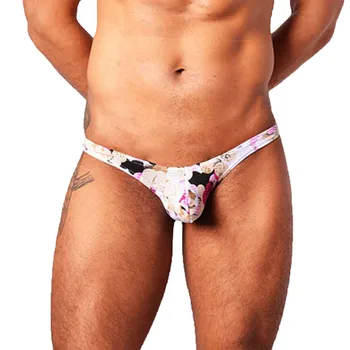 3 styles men sexy underwear Fashion Mens Briefs Shorts Soft Bulge Pouch Printing Thongs Underpants printing Low waist F300206
3 styles men sexy underwear Fashion Mens Briefs Shorts Soft Bulge Pouch Printing Thongs Underpants printing Low waist F300206