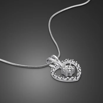 charm Jewelery Women 925 Sterling Silver Necklace Heart Pendant Design Solid Silver Snake Chain 51cm Size bijoux Free shipping
charm Jewelery Women 925 Sterling Silver Necklace Heart Pendant Design Solid Silver Snake Chain 51cm Size bijoux Free shipping