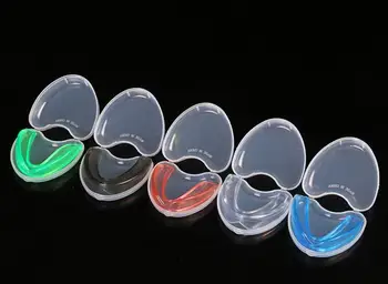 5.5*5cm Food grade EVA Teeth Guard Free Combat Sports Tooth Protector Tooth holder
5.5*5cm Food grade EVA Teeth Guard Free Combat Sports Tooth Protector Tooth holder