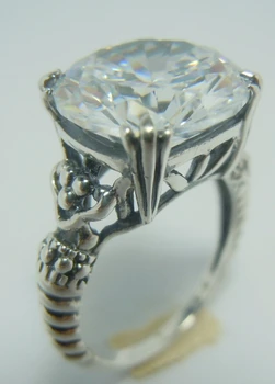 Personality trend bride wedding fashion ancient silver silver ring ring atmosphere
Personality trend bride wedding fashion ancient silver silver ring ring atmosphere