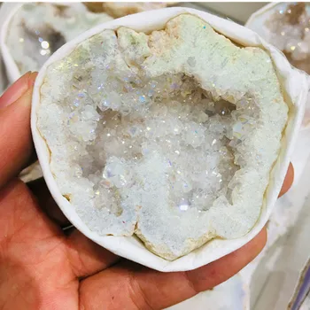 electroplated Crystal druzy gemstone geode meditation reiki healing crystal home decoration as gift
electroplated Crystal druzy gemstone geode meditation reiki healing crystal home decoration as gift