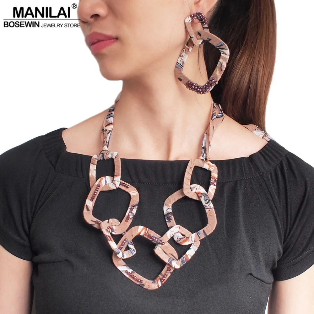 MANILAI Bohemian Flower Cloth Inlay Crystal Beads Statement Jewelry Sets Square Pendant Necklace Earrings Sets Party Wear 2019
MANILAI Bohemian Flower Cloth Inlay Crystal Beads Statement Jewelry Sets Square Pendant Necklace Earrings Sets Party Wear 2019