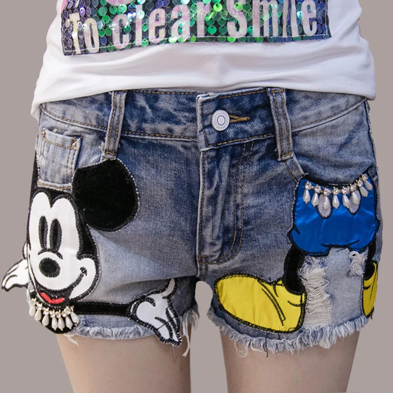 High Waist Denim Shorts New Fashion Students Summer Hot Shorts Holes Cartoon Patch All-match Short Jeans Casual Female Shorts
High Waist Denim Shorts New Fashion Students Summer Hot Shorts Holes Cartoon Patch All-match Short Jeans Casual Female Shorts