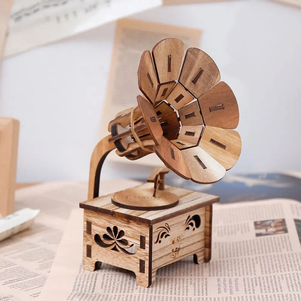 DIY Wooden Music Box Creative Gramophone Musical Boxes Wood Retro Crafts for Birthday Gift for kids Vintage Home Decoration
DIY Wooden Music Box Creative Gramophone Musical Boxes Wood Retro Crafts for Birthday Gift for kids Vintage Home Decoration