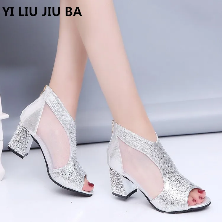 Fashion 2019 Women Sandals Bling mid Heel Diamond Summer Square Heel casual Women Shoes Wedding Shoes women zapatos Mujer **474
Fashion 2019 Women Sandals Bling mid Heel Diamond Summer Square Heel casual Women Shoes Wedding Shoes women zapatos Mujer **474
