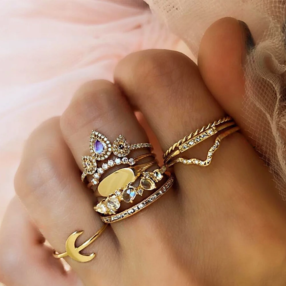 9 Pcs/set Women's Fashion Exquisite Moon Crystal V Geometry Gold Ring Set Bohemian Fashion Vintage Jewelry Accessories
9 Pcs/set Women's Fashion Exquisite Moon Crystal V Geometry Gold Ring Set Bohemian Fashion Vintage Jewelry Accessories