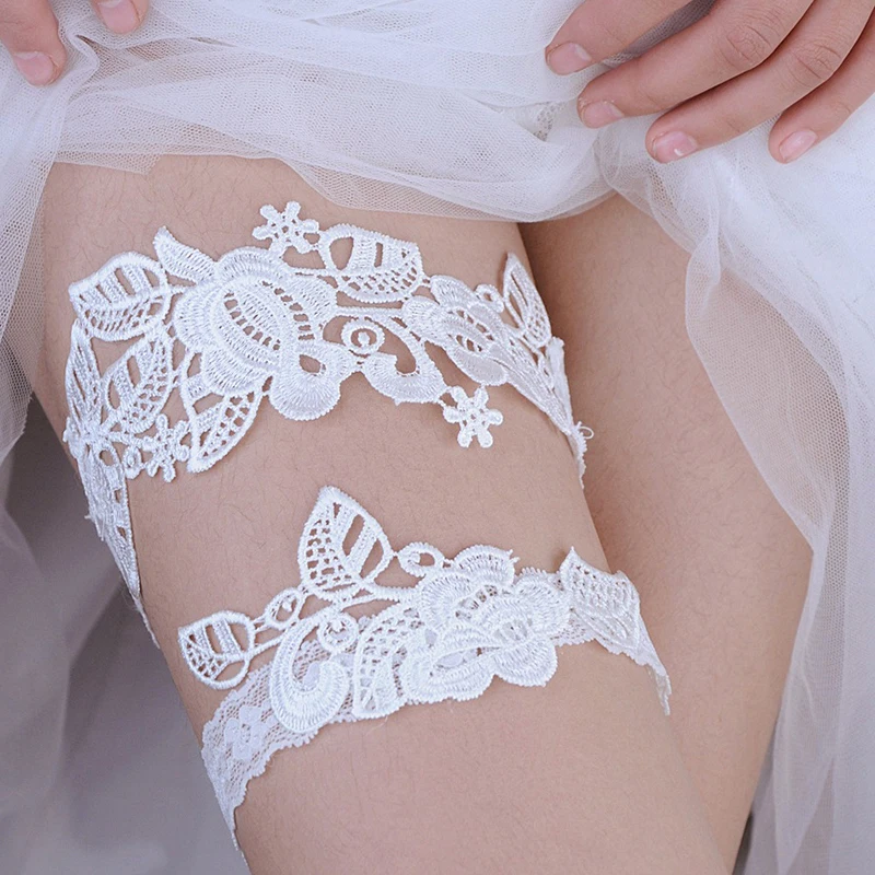1Pair Sexy Lace Anti-Friction Non-Slip Thigh Socks Women Embroidery Flower Thigh Ring Bridal Leg Garter Leg Warmers Care Garters
1Pair Sexy Lace Anti-Friction Non-Slip Thigh Socks Women Embroidery Flower Thigh Ring Bridal Leg Garter Leg Warmers Care Garters