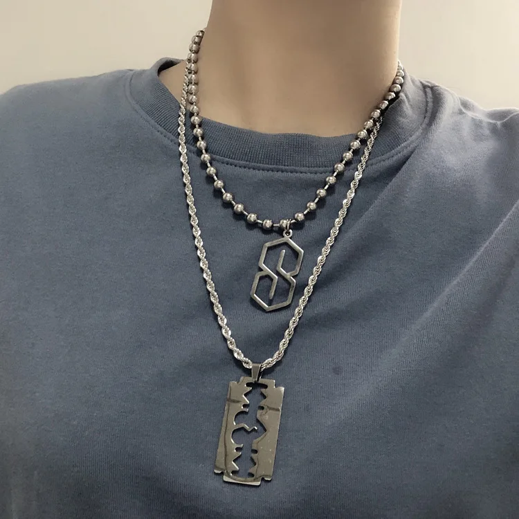 Dropship 2019 New Fashion Simple Blade Necklace Pendant Titanium Steel Harajuku Style Cold Necklace Hip Hop Sweater Chain Gifts
Dropship 2019 New Fashion Simple Blade Necklace Pendant Titanium Steel Harajuku Style Cold Necklace Hip Hop Sweater Chain Gifts
