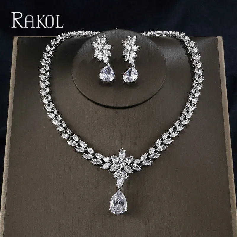RAKOL Fashion Luxury Water Drops CZ With Camellia Crystal Doble-layers Zircon Marquise Wedding Necklace Earrings For Women Party
RAKOL Fashion Luxury Water Drops CZ With Camellia Crystal Doble-layers Zircon Marquise Wedding Necklace Earrings For Women Party