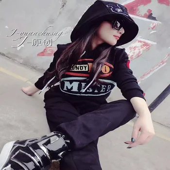 Autumn and winter new Fashion women suit women's tracksuits casual set with a hood fleece sweatshirt two pieces set
Autumn and winter new Fashion women suit women's tracksuits casual set with a hood fleece sweatshirt two pieces set