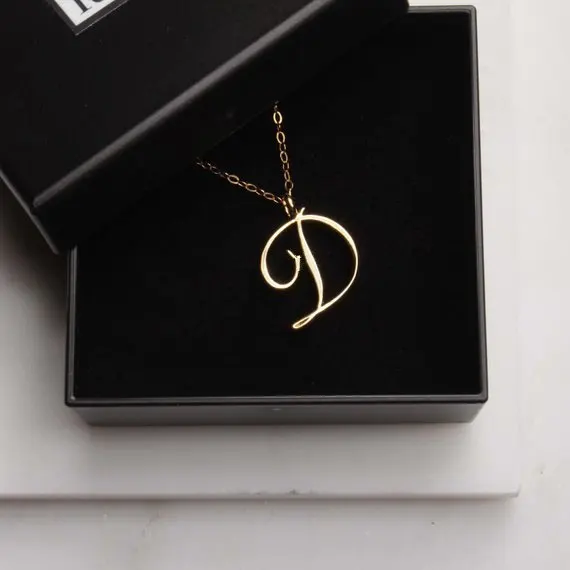 26 Letters Initial D Necklace Silver Gold rose gold Necklace Alphabet Women Collier Friends Family Letter necklace jewelry
26 Letters Initial D Necklace Silver Gold rose gold Necklace Alphabet Women Collier Friends Family Letter necklace jewelry