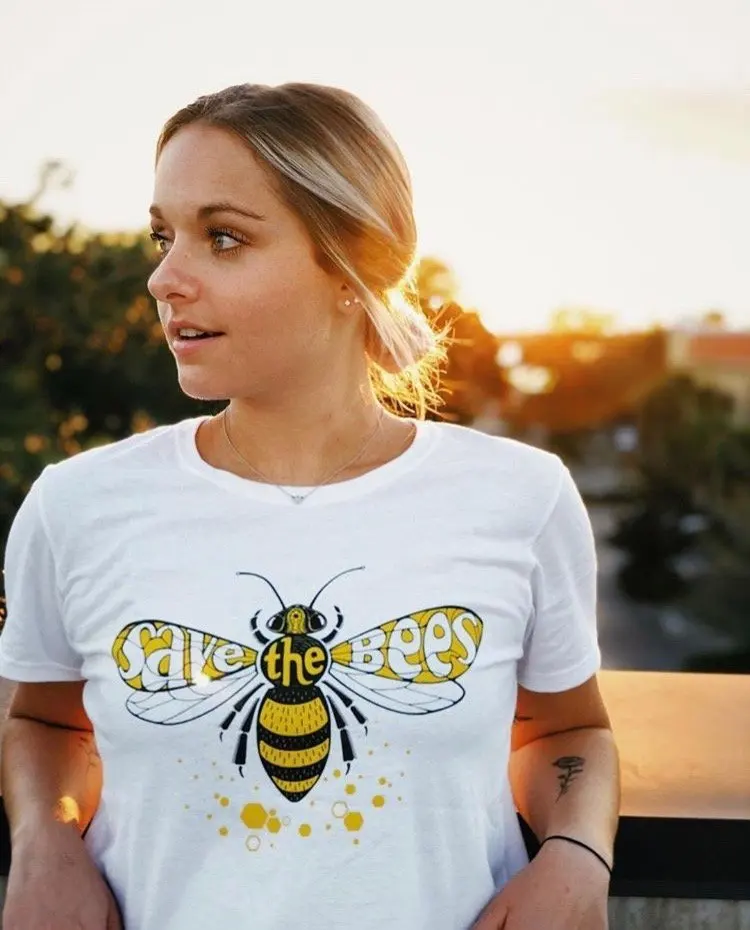 2019 Brand Save the Bees Tee Graphic Girl's Tshirts Summer Quality Trendy Tops Plus Size Harajuku Printed ins 80s Tshirts Women
2019 Brand Save the Bees Tee Graphic Girl's Tshirts Summer Quality Trendy Tops Plus Size Harajuku Printed ins 80s Tshirts Women