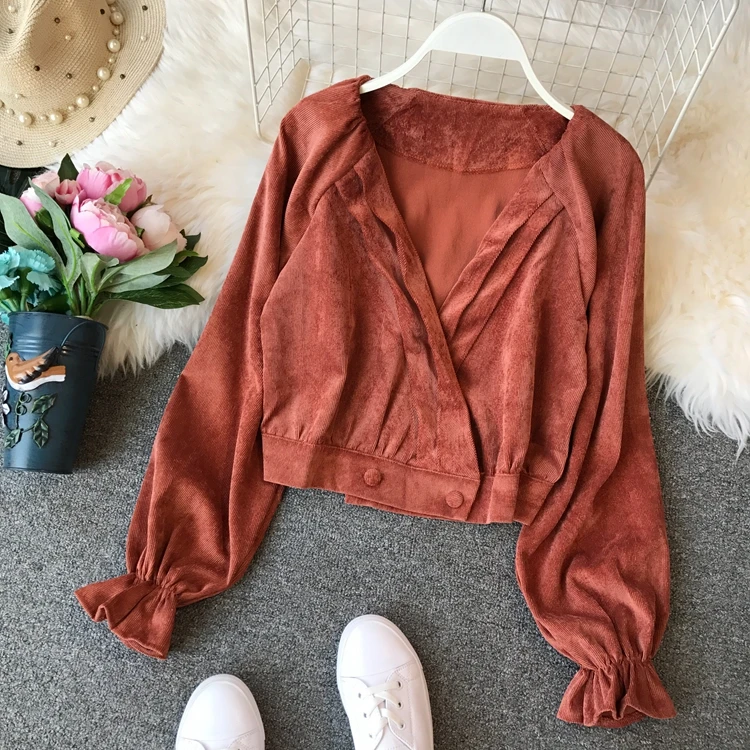 Autumn New Pleated V Neck Corduroy Short Crop Tops Long Lantern Sleeve Shirt Female Loose Pure Color Tops D107
Autumn New Pleated V Neck Corduroy Short Crop Tops Long Lantern Sleeve Shirt Female Loose Pure Color Tops D107