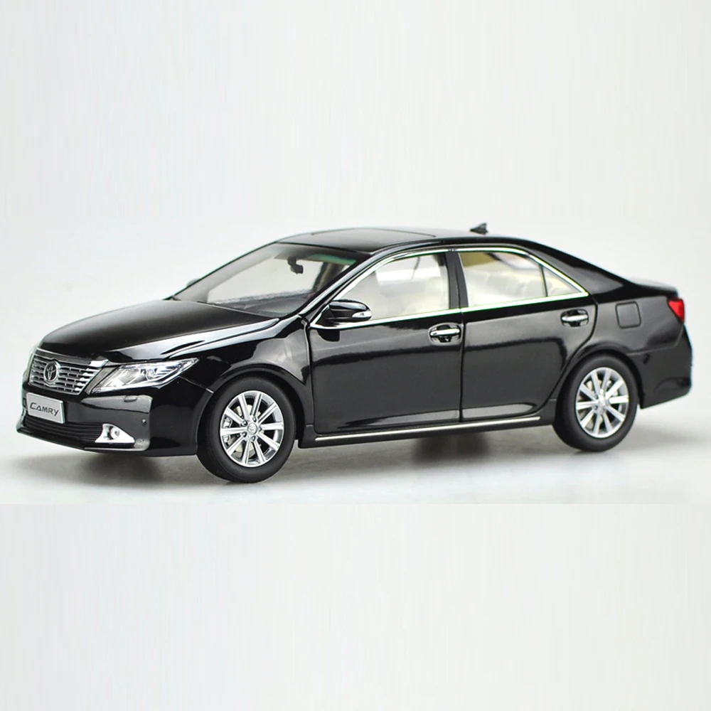 Scale 1:18 Car Model Toy Camry 2012 Car Alloy Car Model For Kids Gifts & For Collection
Scale 1:18 Car Model Toy Camry 2012 Car Alloy Car Model For Kids Gifts & For Collection