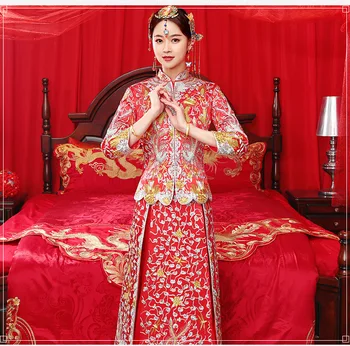 Red Bride Gold Rhinestone Embroidery Dragon Phoenix Tailing Vintage Wedding Qipao Traditional Chinese Dress Long Cheongsam Gown
Red Bride Gold Rhinestone Embroidery Dragon Phoenix Tailing Vintage Wedding Qipao Traditional Chinese Dress Long Cheongsam Gown