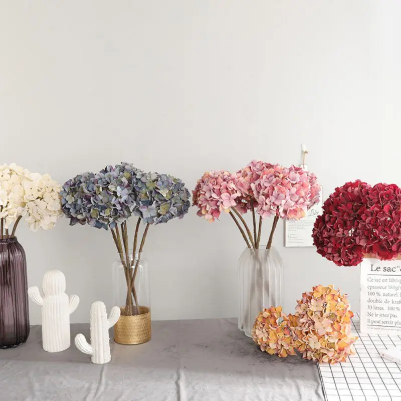New Artificial Hydrangea Flowers European Style Retro Dry Hydrangea Simulation Fake Flower Branch Wedding Home Interior Decor
New Artificial Hydrangea Flowers European Style Retro Dry Hydrangea Simulation Fake Flower Branch Wedding Home Interior Decor